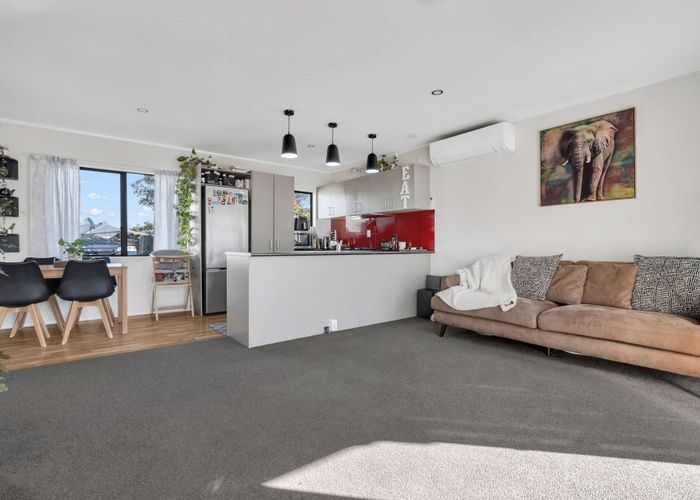  at 2/29 Heybridge Street, Manurewa, Manukau City, Auckland