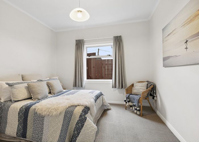  at 64 Apu Crescent, Lyall Bay, Wellington, Wellington