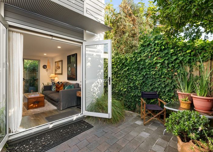  at 27/3 Wagener Place, Mount Albert, Auckland City, Auckland