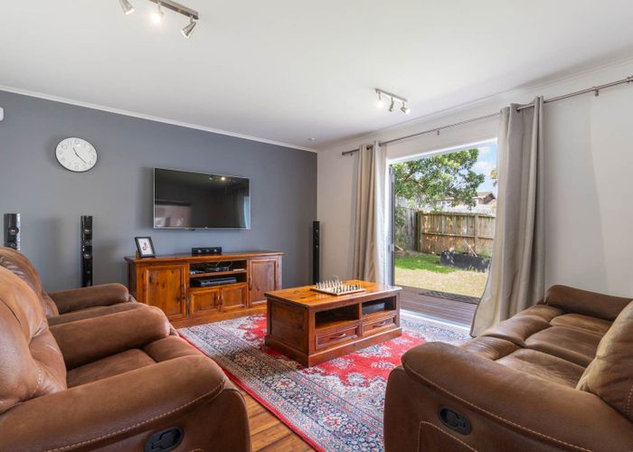  at 1/31 Lavelle Road, Henderson, Waitakere City, Auckland