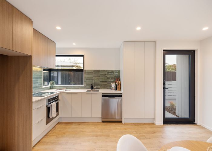  at 5/106 Wildberry Street, Woolston, Christchurch City, Canterbury