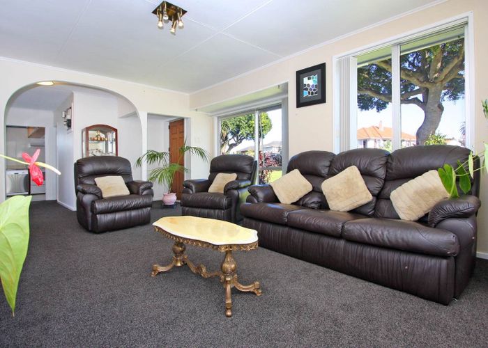  at 7 Te Hana Road, Panmure, Auckland City, Auckland