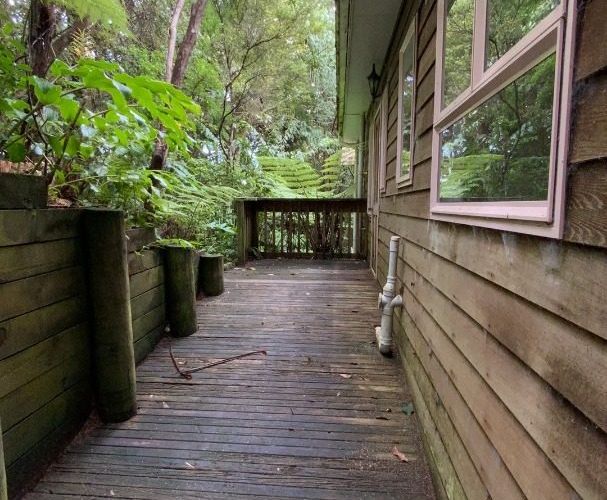  at 62 Mountain Road, Henderson Valley, Waitakere City, Auckland