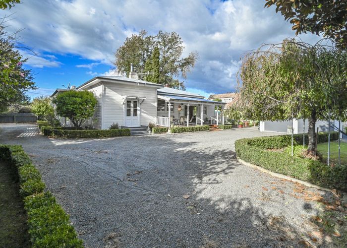  at 1205A Karamu Road North, Mayfair, Hastings
