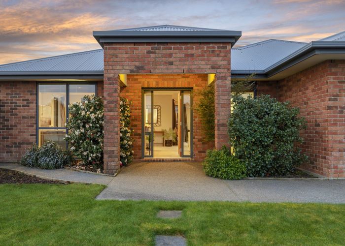  at 2 Te Pihopa Way, Aidanfield, Christchurch