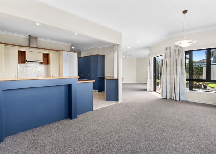  at 92 Bethlehem Heights, Bethlehem, Tauranga