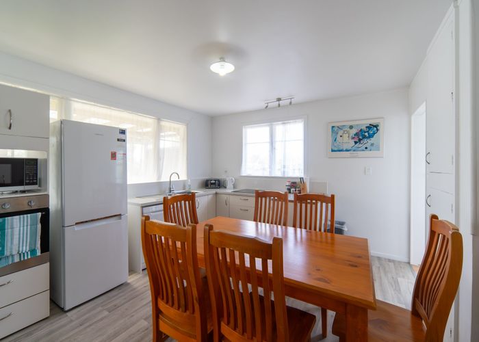  at 32 Tomin Rd, Glenview, Hamilton, Waikato