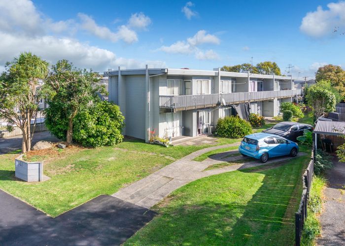  at 9/41 Cameron Road, Hamilton East, Hamilton, Waikato