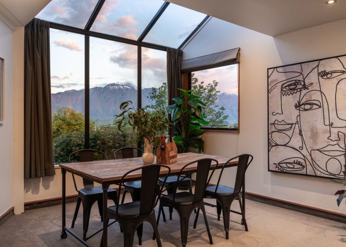  at 6 Avalon Crescent, Fernhill, Queenstown