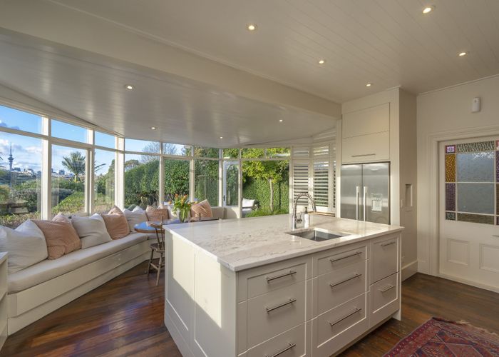  at 19 New Bond Street, Kingsland, Auckland