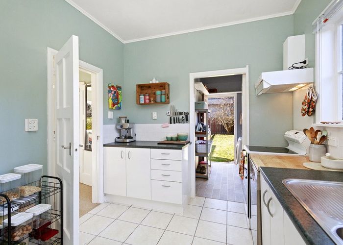  at 59 Cambridge Terrace, Waterloo, Lower Hutt