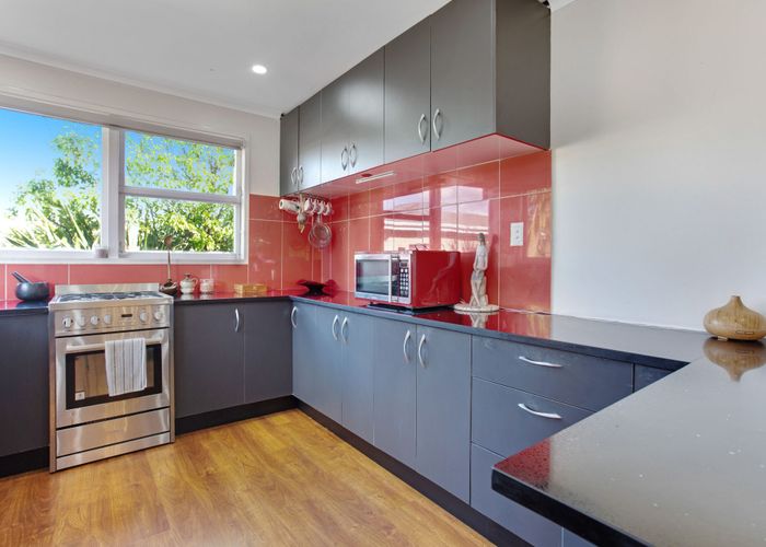  at 80 Buckland Road, Mangere East, Auckland