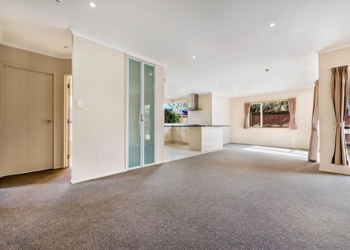  at 16 Monash Place, Flat Bush, Auckland