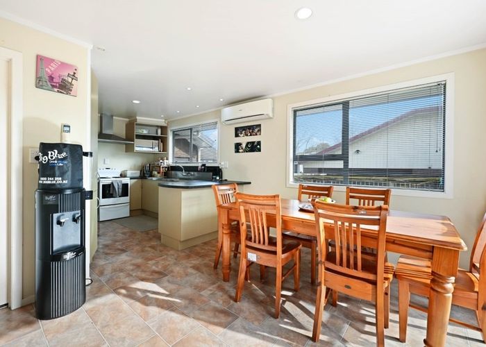  at 26 Balloch Street, Fairfield, Hamilton