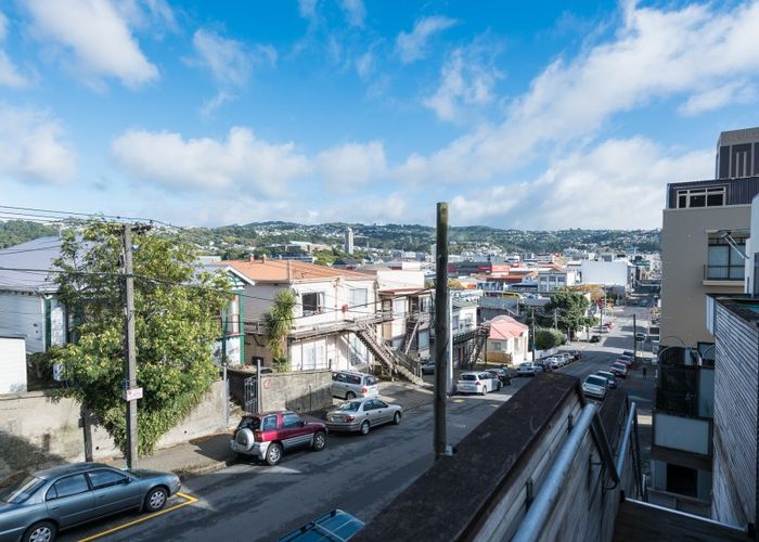  at 8/35 Pirie Street, Mount Victoria, Wellington