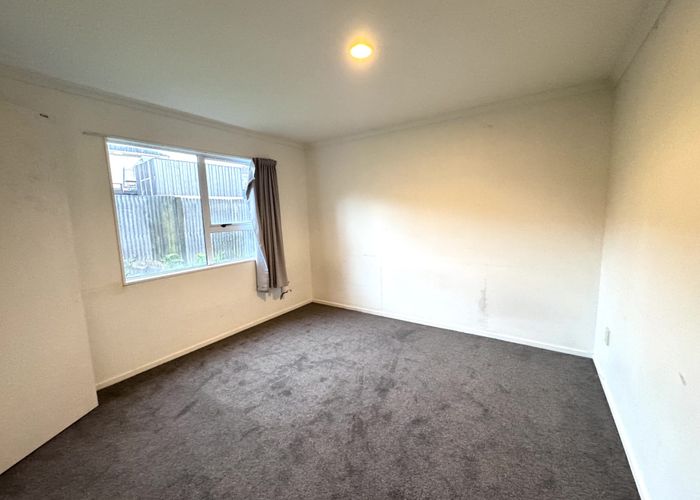 at 2/70 Pah Road, Papatoetoe, Manukau City, Auckland