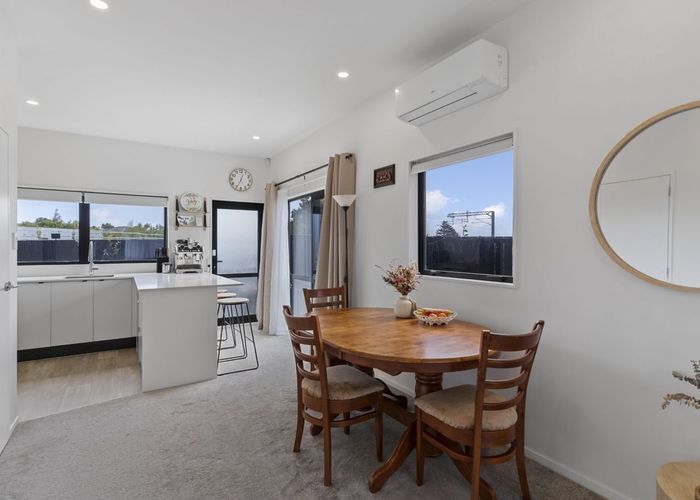  at 11F Barrie Avenue, Papatoetoe, Manukau City, Auckland