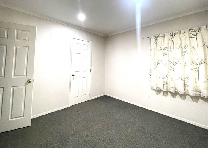  at 1/9 Harrison Road, Mount Wellington, Auckland