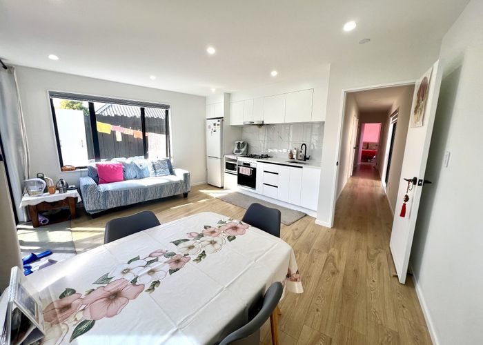  at 1A Cambric Place, Botany Downs, Manukau City, Auckland