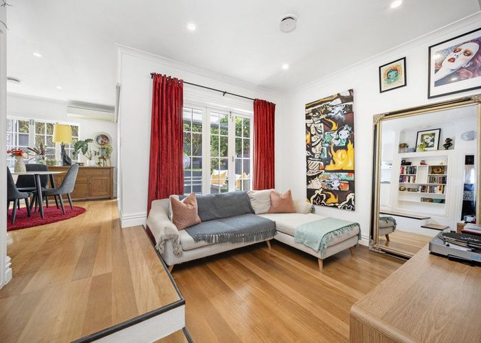  at 6 Yates Street, Onehunga, Auckland