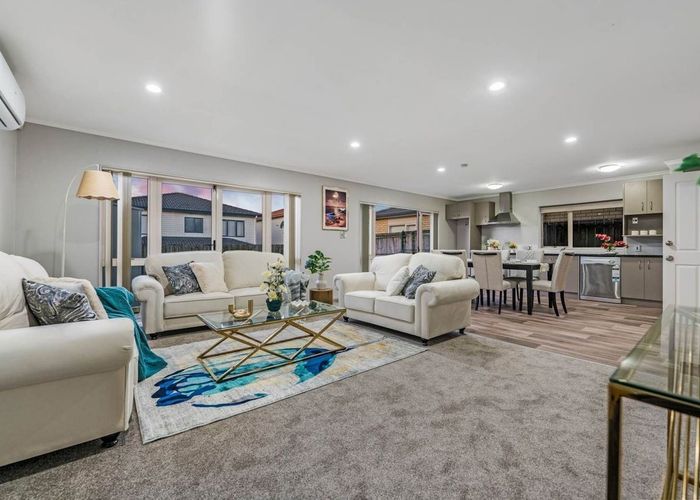  at 6 Magnolia Place, Flat Bush, Manukau City, Auckland