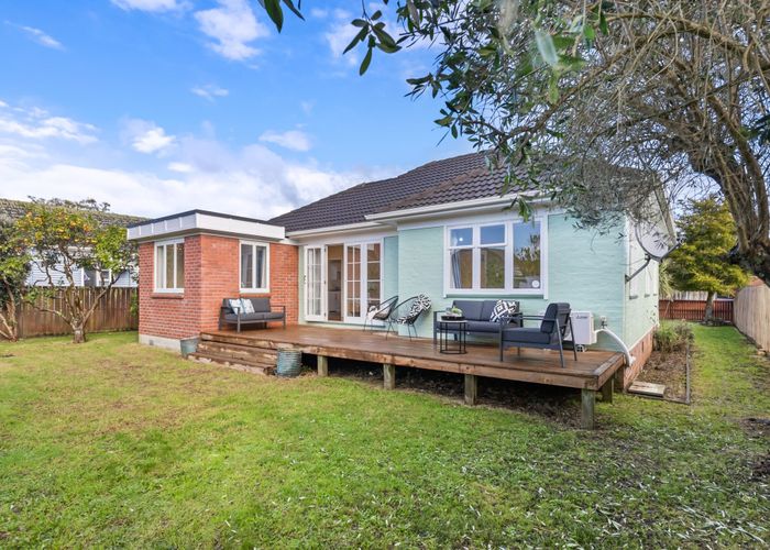  at 28 Parry Street, Sandringham, Auckland