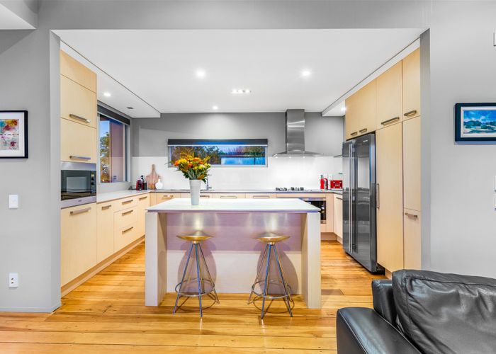  at 3 Bath Street, Plimmerton, Porirua
