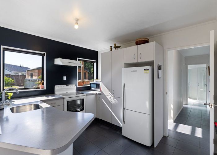  at 16 Gladys Place, Kelvin Grove, Palmerston North, Manawatu / Whanganui