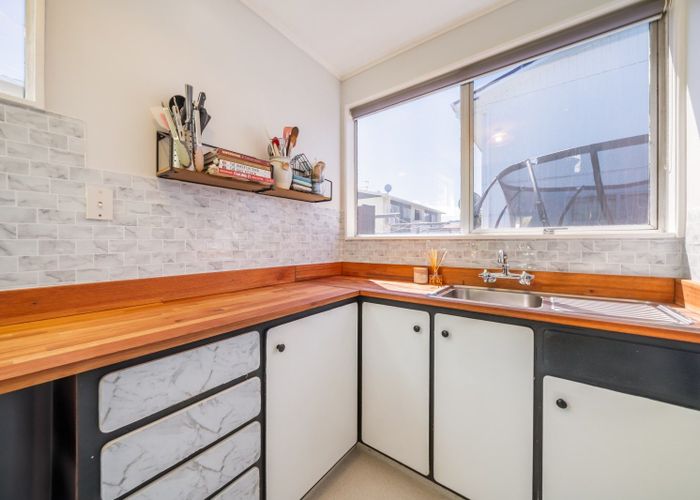  at 6/100 Martin Street, Wallaceville, Upper Hutt, Wellington