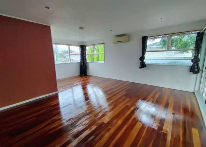  at 9 Hope Farm Avenue, Pakuranga Heights, Manukau City, Auckland