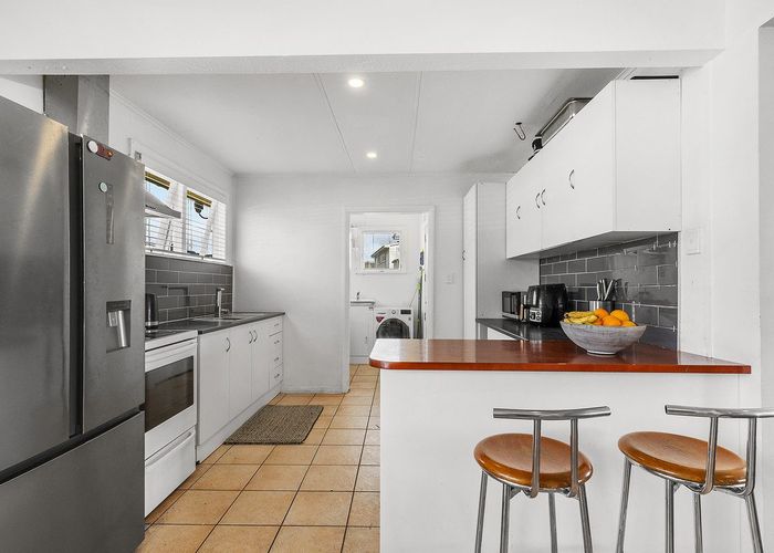  at 69 Warspite Avenue, Cannons Creek, Porirua, Wellington