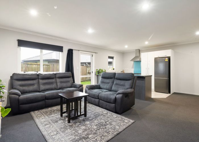  at 42 Queens Park Crescent, Frankton, Hamilton, Waikato