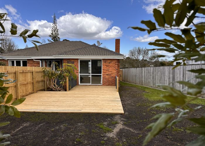  at 1/14 Drake Street, Howick, Manukau City, Auckland