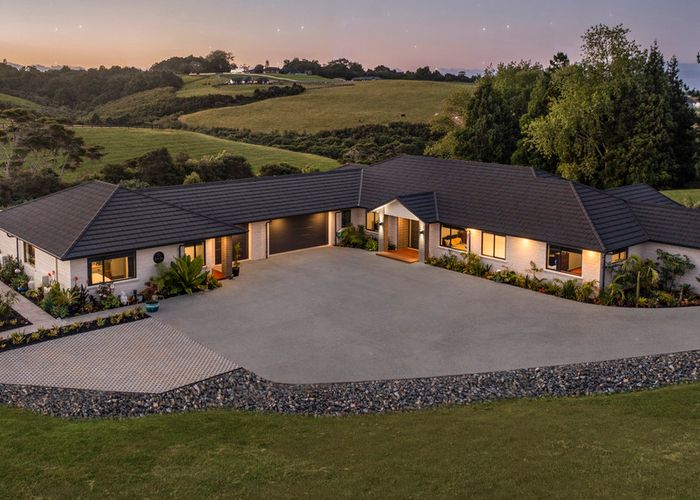  at 321D Runciman Road, Pukekohe