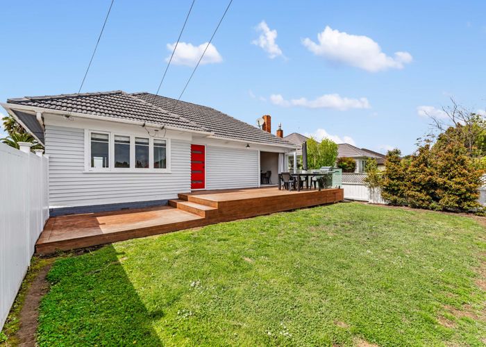  at 17 Stanhope Road, Mount Wellington, Auckland