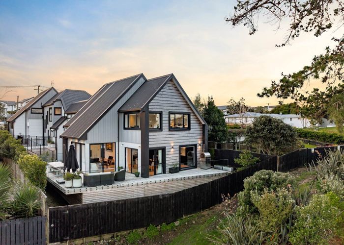  at 52A Silverton Avenue, Wai O Taiki Bay, Auckland City, Auckland