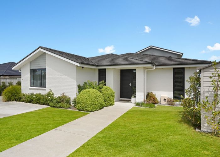  at 3 Miharo Crescent, Flagstaff, Hamilton, Waikato