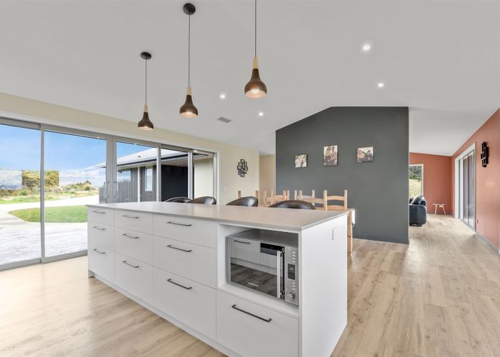  at 24 Mahoe Close, Upper Moutere
