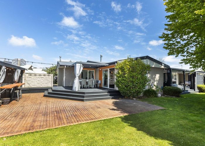  at 136 Highsted Road, Casebrook, Christchurch