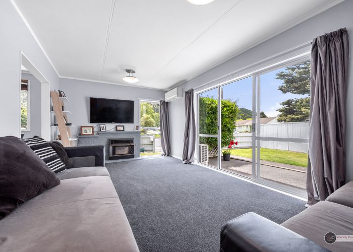  at 14 California Drive, Totara Park, Upper Hutt