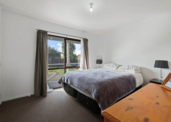  at 2/285B Great South Road, Manurewa, Manukau City, Auckland