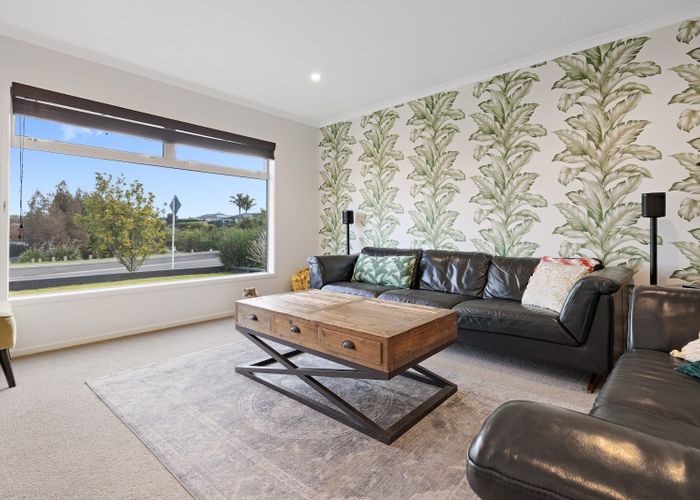  at 9 Lakeview Quay, Pyes Pa, Tauranga, Bay Of Plenty