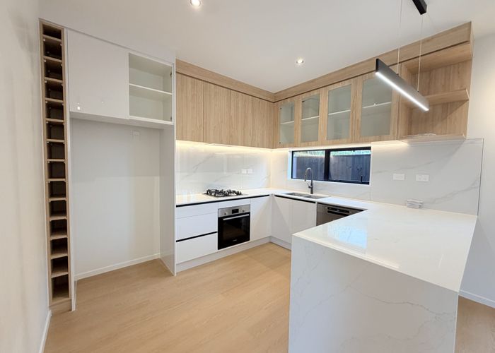  at Lot 2/23 Wanaka Place, Pakuranga Heights, Manukau City, Auckland