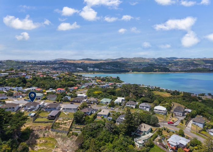  at 27 Spur Grove, Titahi Bay, Porirua, Wellington