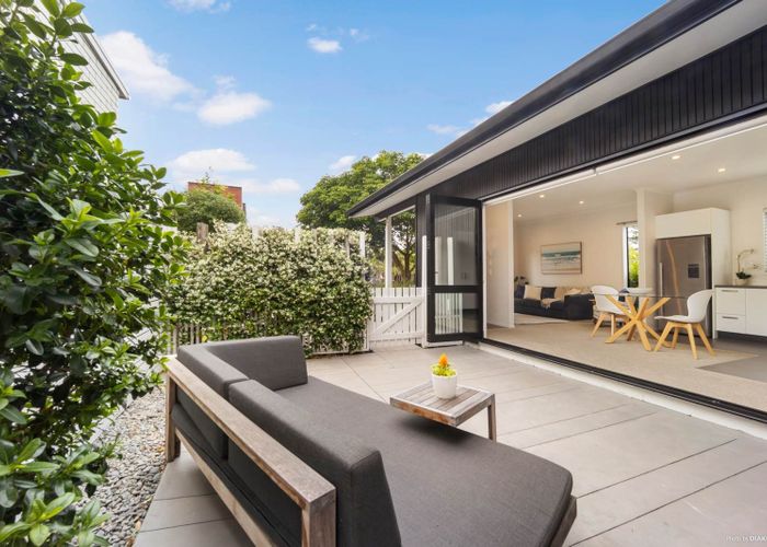  at 8 Saltmarsh Road, Hobsonville, Waitakere City, Auckland