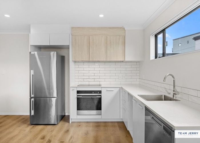  at 27 Sun Orchid Avenue, Wiri, Manukau City, Auckland