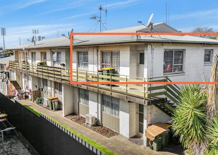  at 81 Lake Road, Frankton, Hamilton