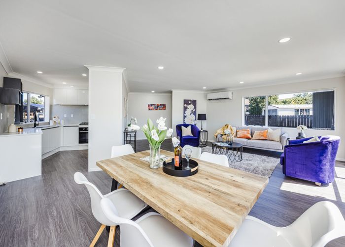  at 15 Advocate Place, Randwick Park, Manukau City, Auckland