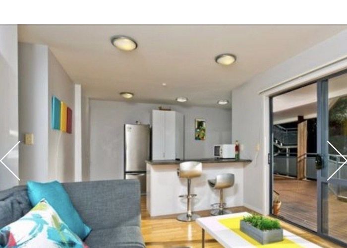  at 2/3 The Avenue, Albany, North Shore City, Auckland
