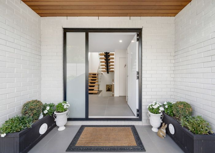  at 7 Hartles Place, Mellons Bay, Manukau City, Auckland